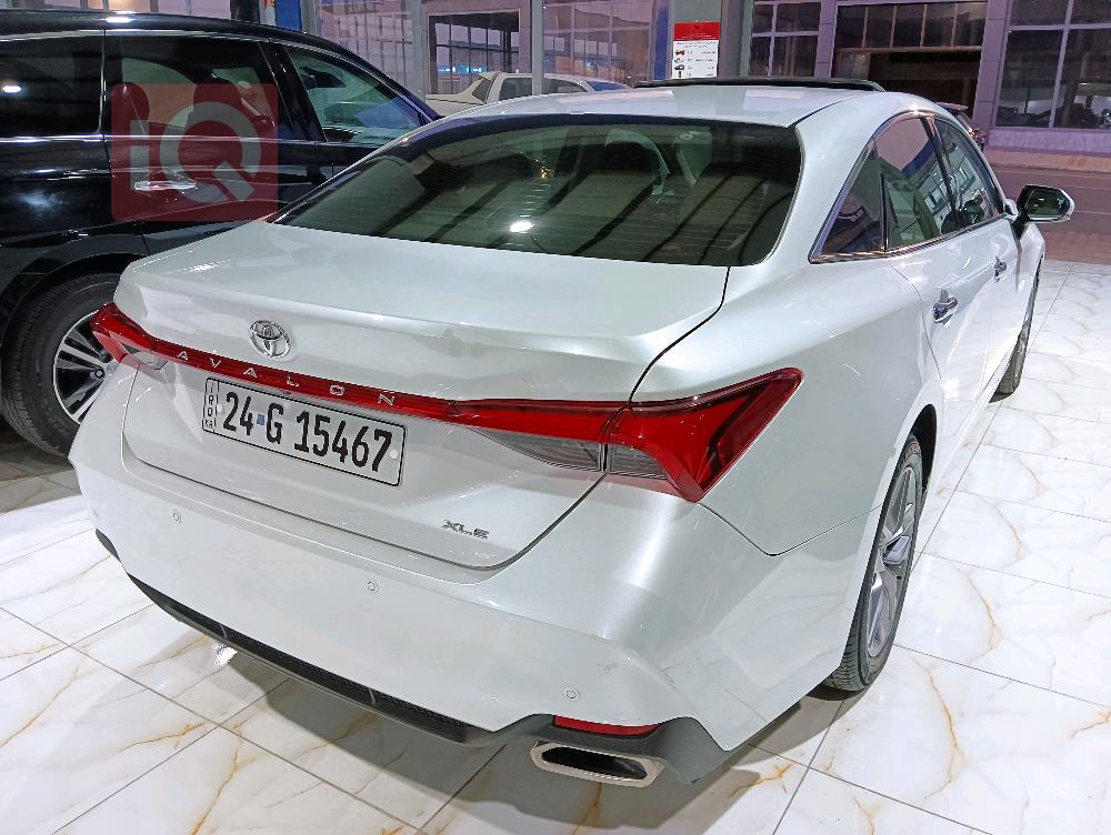 Toyota Avalon